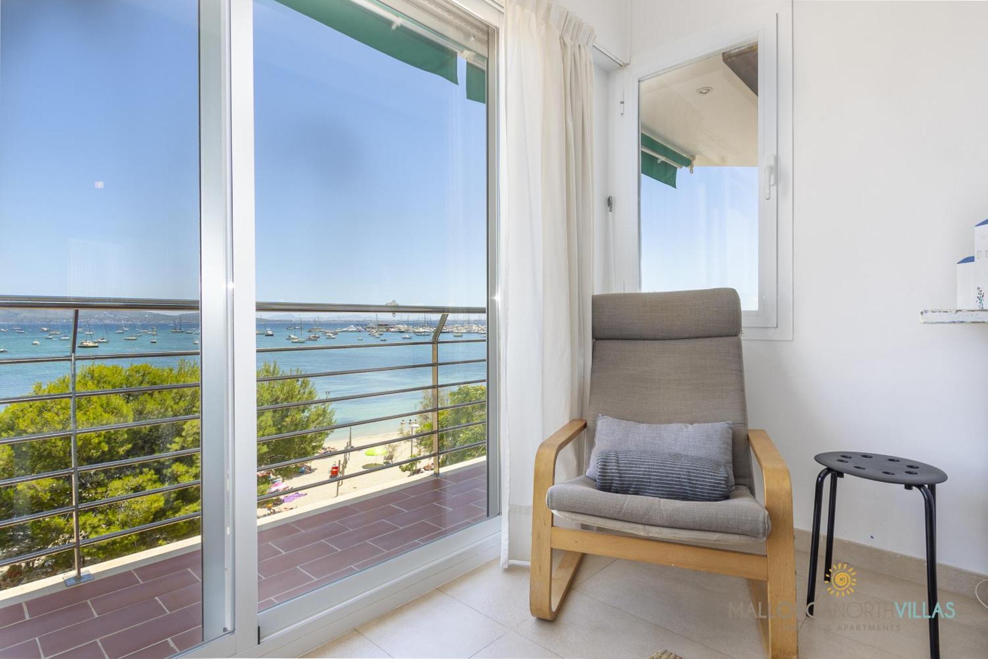 Tonia Primera Linea En Pine Walk Apartment Port de Pollença